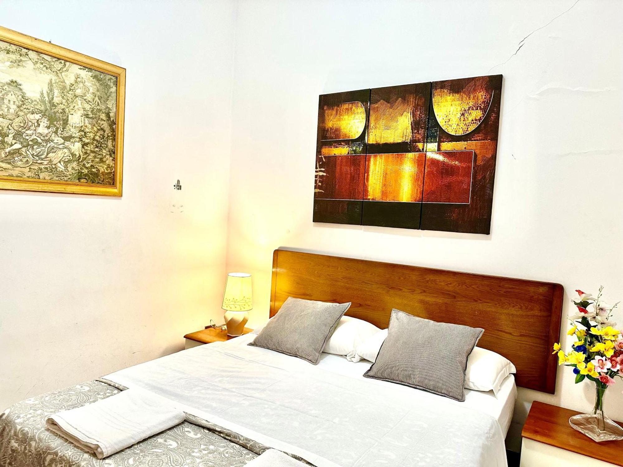 4 Bed Rooms Luxury Apartment Near Colosseum Rzym Zewnętrze zdjęcie